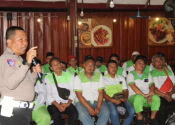 Polres Purwakarta Tingkatkan Keselamatan Pengemudi Bus, Gencarkan Edukasi dan Tes Alkohol