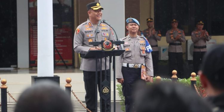 Perkuat Sinergitas, Kapolres Subang Pimpin Apel Ojol Kamtibmas Bersama 1.000 Driver Se-Kabupaten