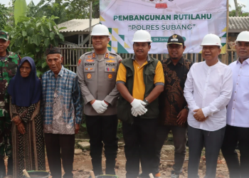 Polres Subang Ulurkan Tangan, Bedah Rumah Warga Terdampak Puting Beliung di Blanakan