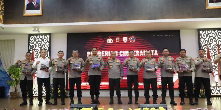 Kapolda Jabar Sebut Sertijab Pejabat Utama serta Kapolres Jajaran Polda Jabar Bagian Dinamika Organisasi Polri