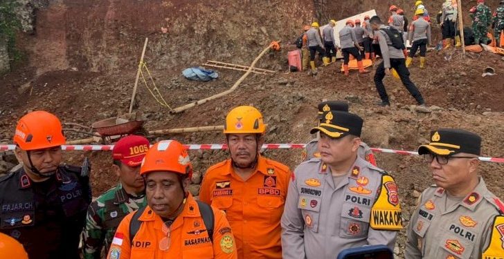 Polisi Selidiki Unsur Kelalaian Kerja dalam Tragedi Longsor Di Jatinangor