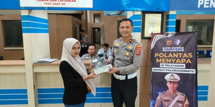 Wujudkan Pelayanan Prima, Satlantas Polres Sukabumi Masifkan Budaya 5S di Samsat Cibadak dan Palabuhanratu