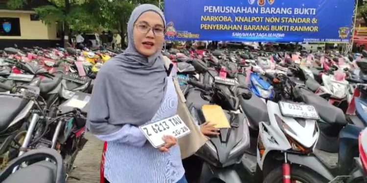 Motor Kembali ke Pelukan, Warga Ciamis Sampaikan Terima Kasih Mendalam Ke Polda Jabar