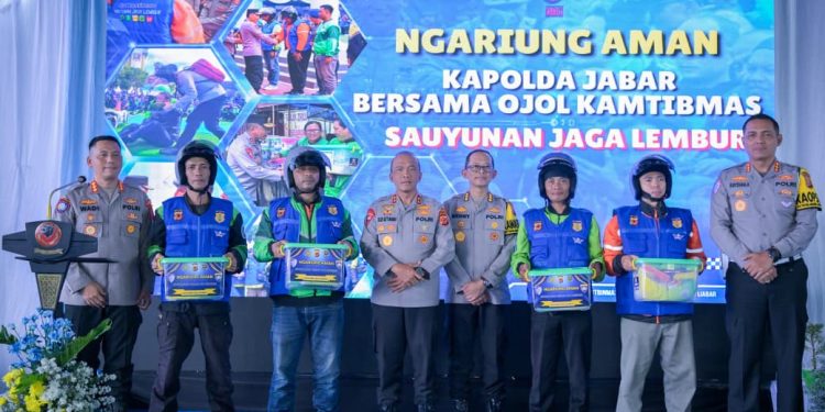 Perkuat Sinergi Kamtibmas, Kapolda Jabar Resmikan Bengkel dan Warung Ojol dalam Agenda ‘Ngariung Aman’