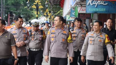 Kapolres Kuningan Monitoring Pengamanan Relokasi Pedagang Kaki Lima