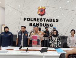 Sat Reskrim unit PPA Polrestabes Bandung Tangkap Kakek Bejat 72 Tahun Setubuhi Gadis Tuna Grahita. 