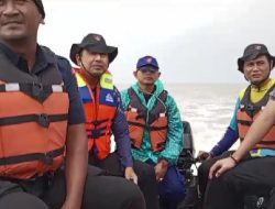 Polairud Polres Indramayu Lakukan Pencarian Nelayan Hilang