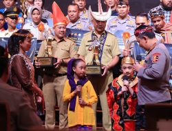 KAPOLRI BERI APRESIASI KEPADA PEMENANG LOMBA KREASI SETAPAK PERUBAHAN POLRI