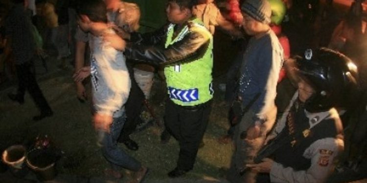 Antisipasi Gangguan Kamtibmas, Polres Indramayu Gelar Patroli Skala Besar