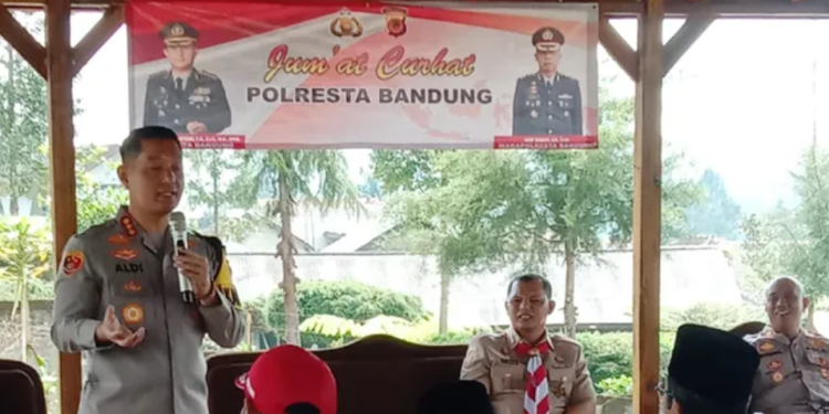 Polresta Bandung: Jumat Curhat di Pangalengan, Wujudkan Keamanan dan Kenyamanan Warga