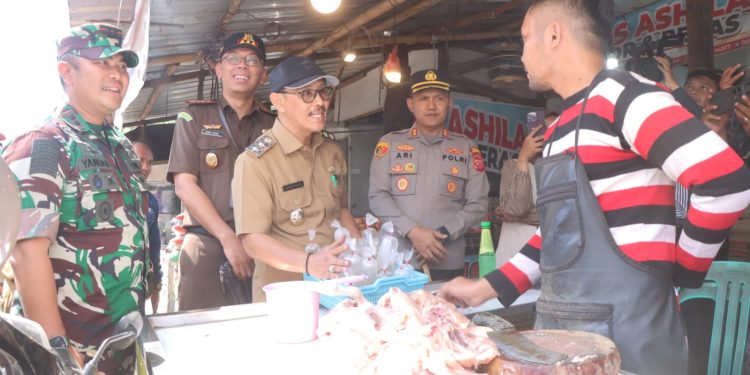 Forkopimda Indramayu Awasi Ketat Pasar Jelang Ramadhan: Kenaikan Harga Terpantau, Stok Aman
