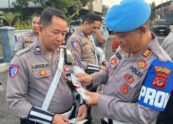 Tingkatkan Kedisiplinan, Propam Polda Jabar Gelar Operasi Gaktiblin di Polres Indramayu