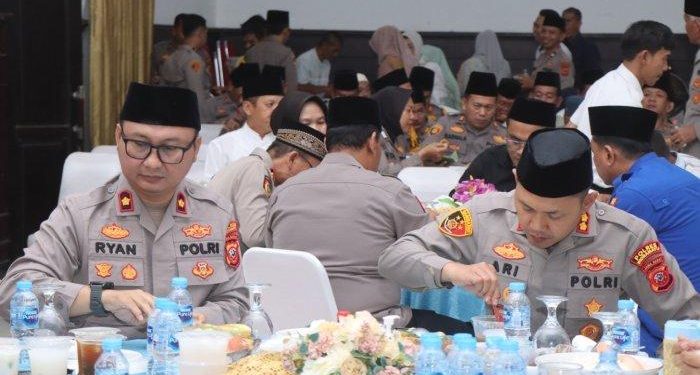 Polres Indramayu Gelar Doa dan Buka Puasa Bersama, Doakan Kelancaran Operasi Ketupat Lodaya 2025