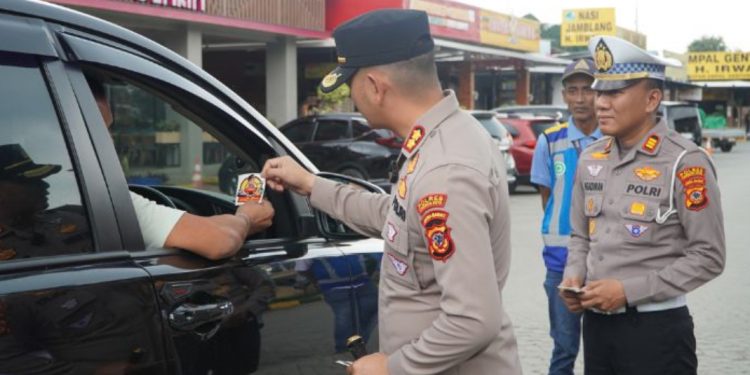 Amankan Mudik Lebaran, Polres Cirebon Kota Lakukan Sosialisasi Keselamatan
