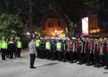 Polres Karawang Gelar Apel Pergeseran Pasukan Operasi Ketupat Lodaya 2025