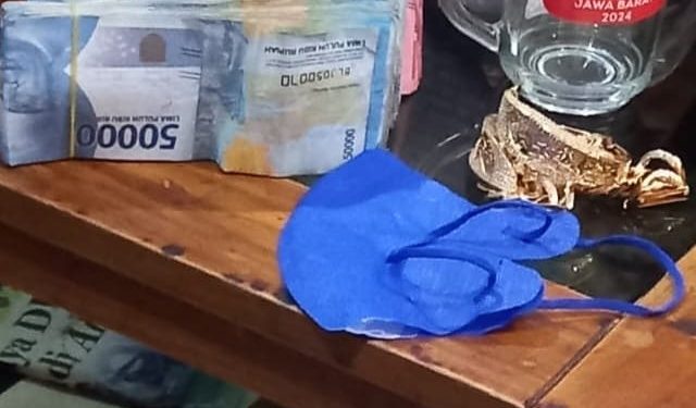 Polres Garut Ringkus Pelaku Pencurian Emas di Leles: Tersangka Wanita Diamankan, Korban Rugi Ratusan Juta Rupiah