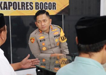 Jumat Curhat di Polres Bogor: Kapolres Langsung Dengarkan Aspirasi dan Keluhan Masyarakat