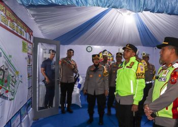 Kapolda Jabar Tinjau Langsung Pos Pengamanan di Cirebon: Pastikan Kesiapsiagaan Menyambut Arus Mudik Lebaran 2025