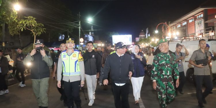 Polres Garut Siap Amankan Malam Takbiran: 366 Personel Dikerahkan, Sinergi Antar Instansi Jamin Keamanan dan Ketertiban