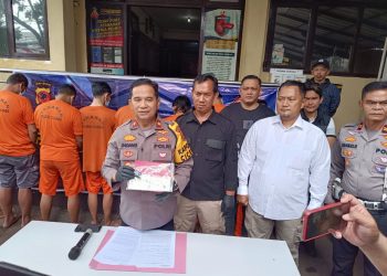 Polisi Tangkap Delapan Pelaku Penggelapan Mobil di Bandung