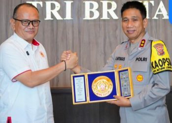 Irjen Pol Akhmad Wiyagus Raih Penghargaan “Tokoh Olahraga Jawa Barat” dari KONI