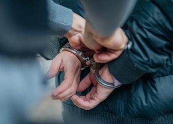 Polres Cimahi Tangkap Pria yang Acungkan Pistol di Bandung Barat