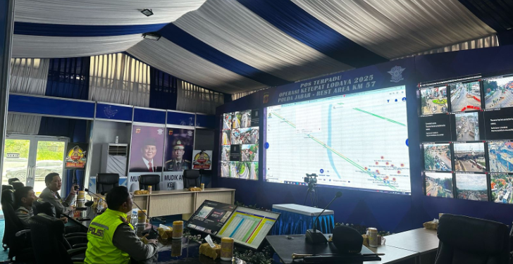 Kapolda Jabar Tinjau Posko KM 57, Pastikan Pengamanan Arus Mudik Lebaran 2025 Aman dan Lancar