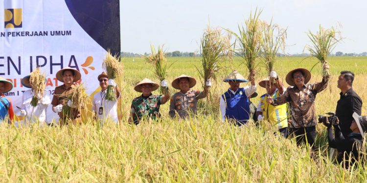 Polres Indramayu Dukung Penuh Program Irigasi Hemat Air, Jaga Ketahanan Pangan Nasional