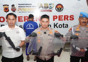 Polres Cirebon Kota Ringkus Pelaku Penganiayaan Bersenjata Api di Cirebon