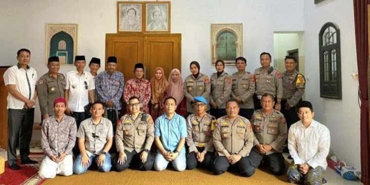 Kapolresta Cirebon Silaturahmi dengan Ulama, Jalin Sinergi Jaga Kamtibmas