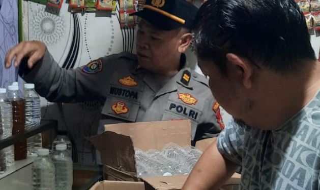 Polresta Bandung: Razia Miras di Cikancung Cegah Gangguan Kamtibmas