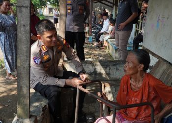 Kapolres Cirebon Kota Sambangi Warga Lemahwungkuk, Jalin Sinergi untuk Kamtibmas Kondusif