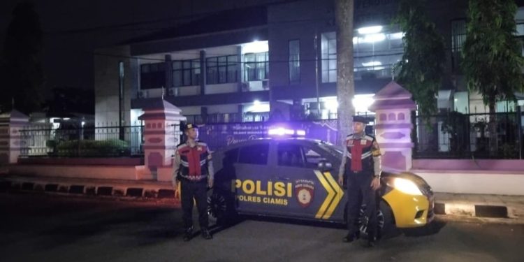 Sat Samapta Polres Ciamis Patroli Biru di Malam Hari: Cegah Balap Liar dan Tindak Kriminalitas, Jaga Keamanan Warga