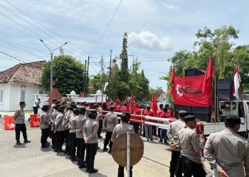 Aksi May Day Indramayu Berjalan Lancar, Kapolres Sampaikan Apresiasi Tinggi