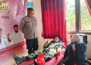 TNI dan Polri Bersinergi di Garut: Ikut Bhakti Sosial Donor Darah, Tingkatkan Kemanusiaan dan Ketersediaan Stok Darah