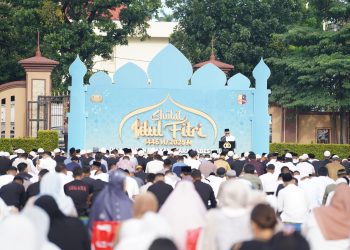 Wakapolri Laksanakan Salat Ied di Lapangan Bhayangkara