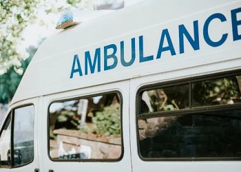 Viral Ambulans Digunakan untuk Wisata Dihentikan Polisi di Sukabumi