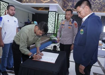 Kapolda Jabar Pimpin Pelantikan Pengurus PBSI Jabar: Dorong Kolaborasi dan Inovasi untuk Raih Prestasi