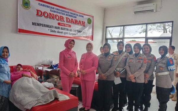 Srikandi Bhayangkara Polres Kuningan Donor Darah di Hari Kartini, Wujud Nyata Perjuangan Perempuan