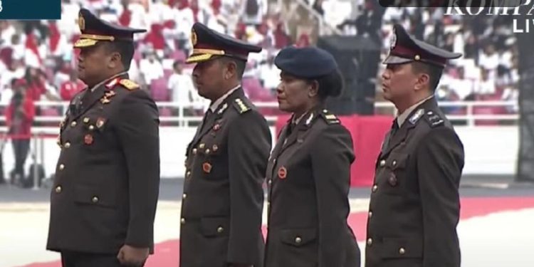 Presiden Anugerahkan Bintang Bhayangkara Nararya Brigjen Pol. Adi Vivid Agustiadi Bachtiar, S.I.K., M.Hum., M.S.M