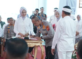 Rapat Bersama Gubernur, Kapolda Jabar Tekankan Polres dan Pemda Bersama Sama Wujudkan Jabar Makmur