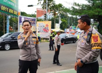 Kapolres Bogor Pantau Langsung Arus Lalu Lintas di Puncak Antisipasi Lonjakan Libur Panjang
