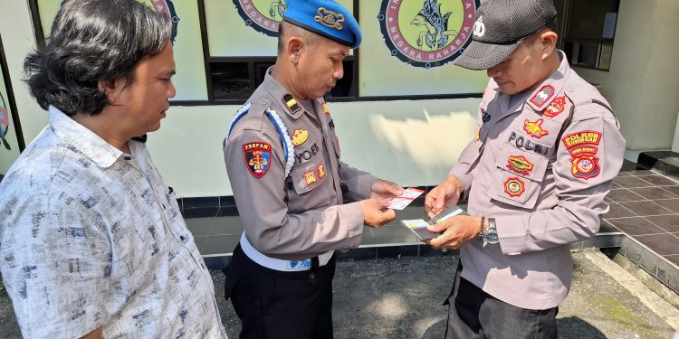 Sie Propam Polres Kuningan Gelar Gaktiblin di Polsek Cilimus, Tingkatkan Kedisiplinan dan Profesionalisme Personel