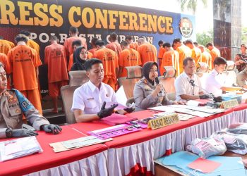 Polresta Cirebon Ungkap 21 Kasus Kejahatan, 26 Tersangka Diamankan