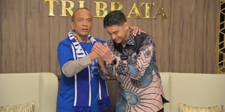Kapolda Jabar Terima Audiensi Ketua Viking Persib