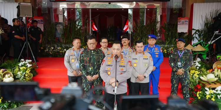Kapolri Jenderal Sigit Tegas Berantas Premanisme: Tindak Tegas Tanpa Pandang Bulu