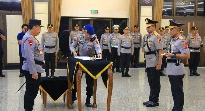 Kapolri Pimpin Sertijab Pati Polri, Irjen Rudi Setiawan Jabat Kapolda Jabar
