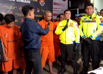 Polisi Cimahi Bekuk Pencuri Motor Bersenjata Api