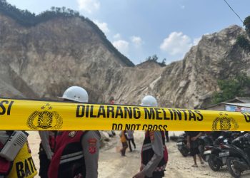Pemprov Jabar Cabut Izin Tambang Gunung Kuda, Polisi Pasang Police Line di TKP