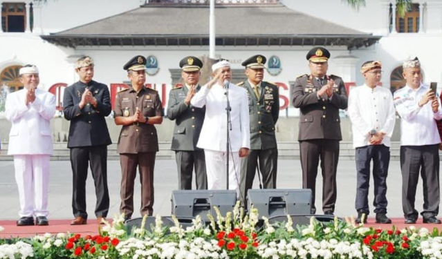 Wakapolda Jabar Hadir dalam Upacara Hari Kebangkitan Nasional Jabar, Tunjukkan Sinergi Pemerintah dan Polri
